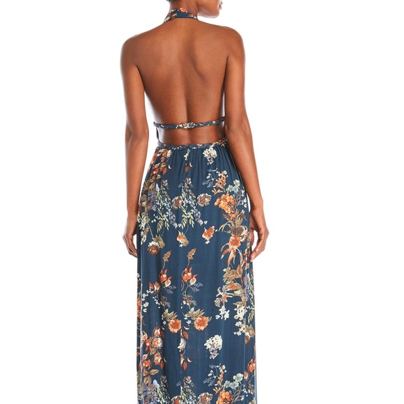 illa illa Floral Halter Dress - Picture 2 of 5